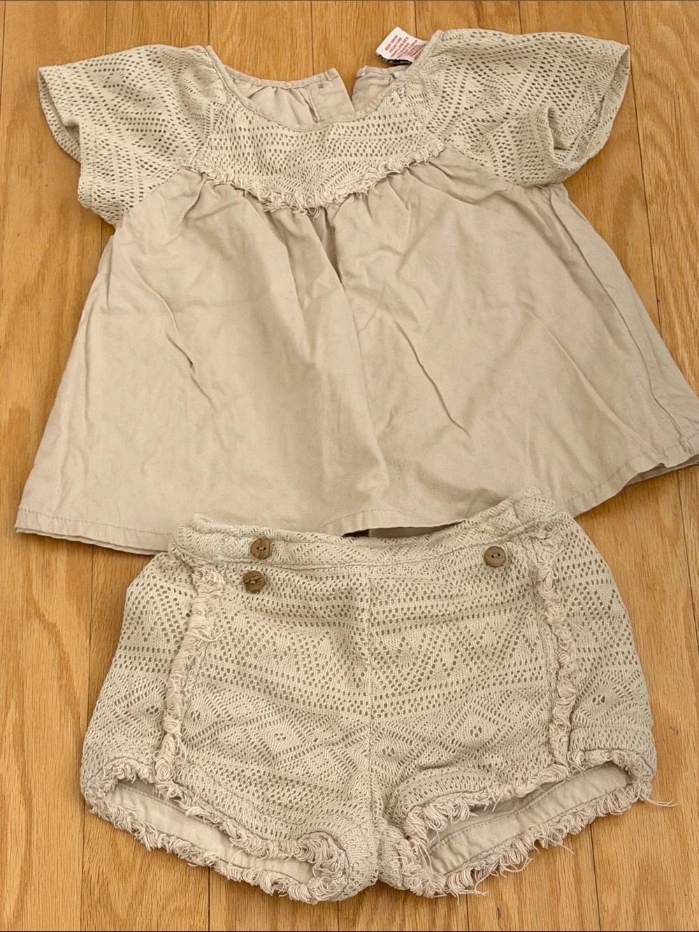 Joie Beige Crochet-Detail Kids Matching Set y.